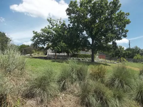 236 S Sparkman, Kerrville, TX 78028