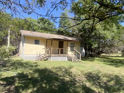 39 Jim Dalrymple Rd, Leakey, TX 78873