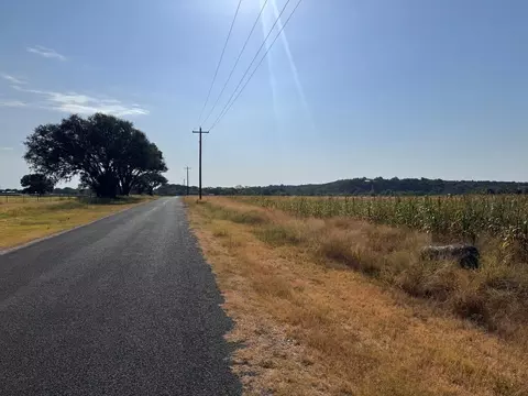 113 Verde Crk, Center Point, TX 78010