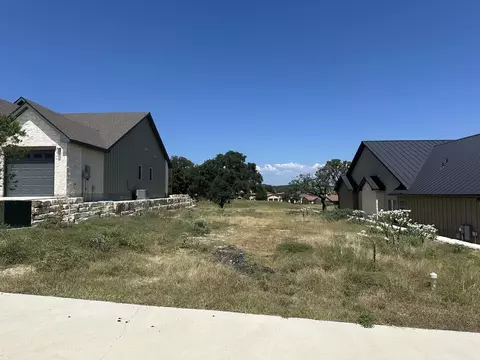 3304 Shelton Dr, Kerrville, TX 78028