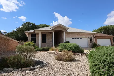 234 Oak Hill Dr, Kerrville, TX 78028