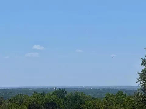 328 Colt Valley Rd, Fredericksburg, TX 78624