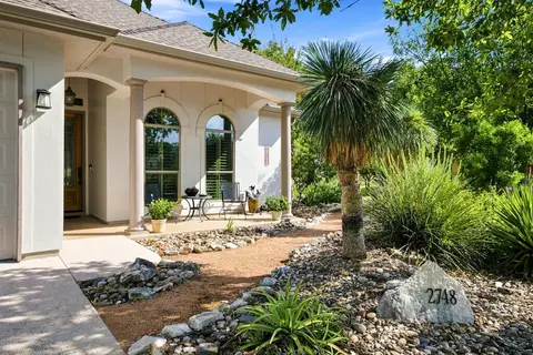 2748 Indian Wells Dr, Kerrville, TX 78028