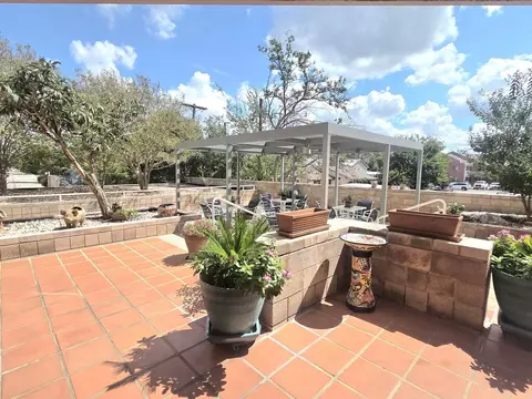 1000 Guadalupe St, Kerrville, TX 78028