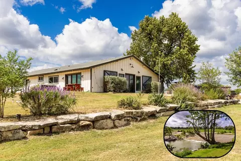 121 Simpson Rd, Kerrville, TX 78028