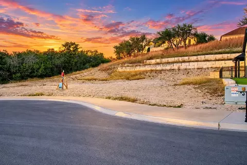1912 N Chateau Ln, Kerrville, TX 78028