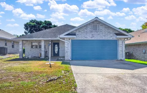209 Coronado Cir, Kerrville, TX 78028