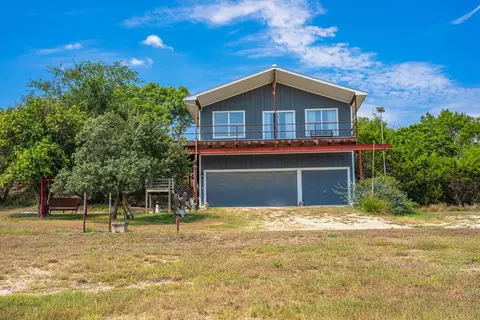 151 Hoof Beat Trl, Kerrville, TX 78028