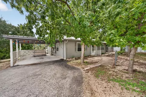 1516 Ranchero Rd, Kerrville, TX 78028