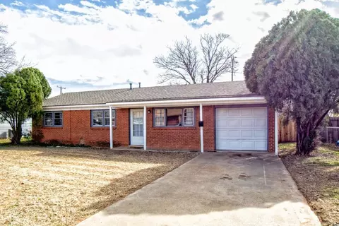 1908 E Colgate St, Lubbock, TX 79403 photo 1