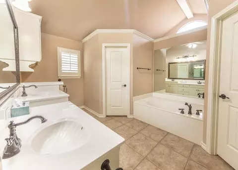 6111 76th St, Lubbock, TX 79424 photo 11