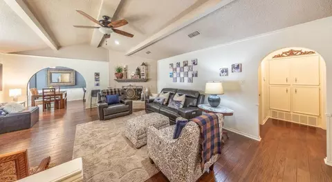 4720 78th St, Lubbock, TX 79424 photo 2