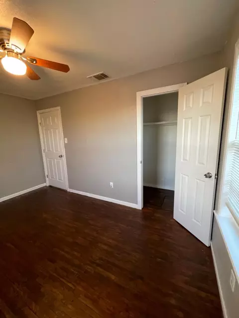 512 E 37th St, Lubbock, TX 79404 photo 10
