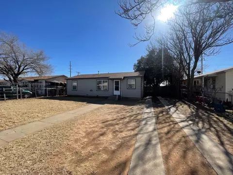 512 E 37th St, Lubbock, TX 79404 photo 1