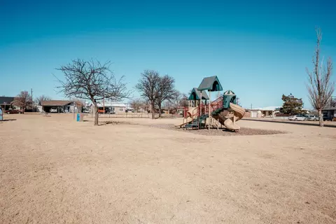 307 Irene, Plainview, TX 79072 photo 22
