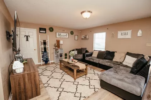 307 Irene, Plainview, TX 79072 photo 4