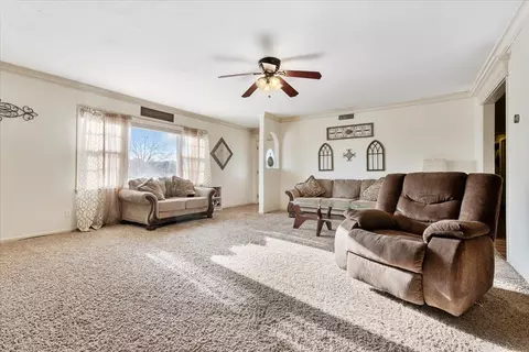 1601 Smythe St, Plainview, TX 79072 photo 8
