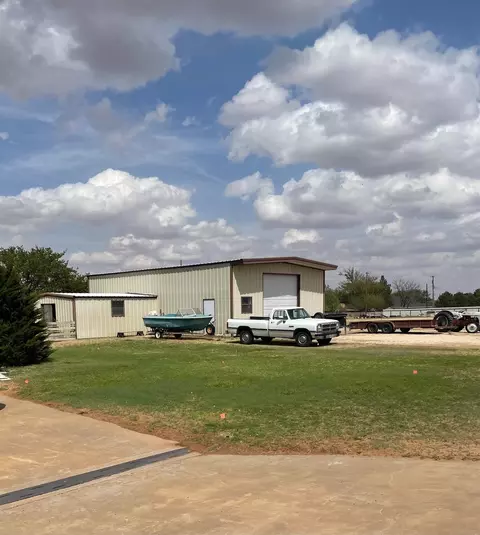 1420 Kings Row, Plainview, TX 79072 photo 3