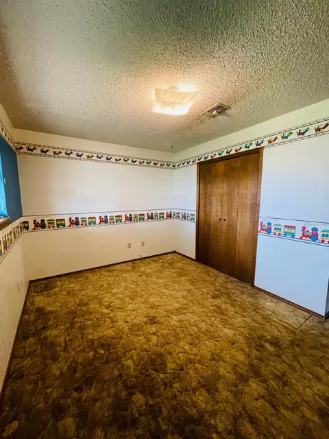 1420 Kings Row, Plainview, TX 79072 photo 16