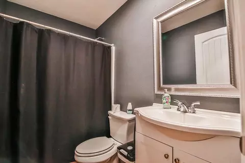 402 E 7th St, Idalou, TX 79329 photo 16