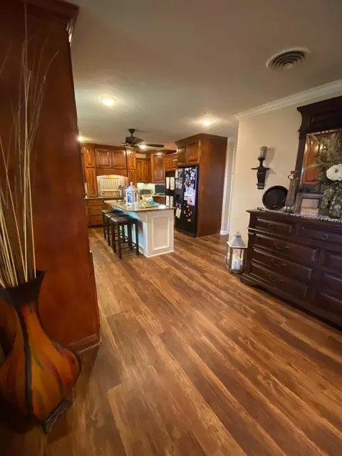 601 N 18th St, Lamesa, TX 79331 photo 5