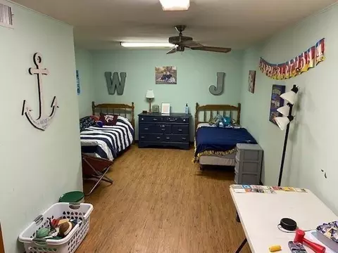 904 Amarillo St, Plainview, TX 79072 photo 5