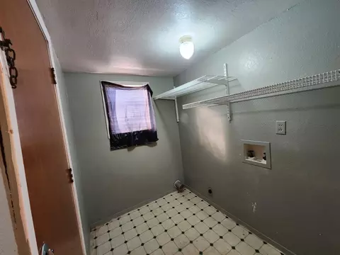 4923 37th St, Lubbock, TX 79414 photo 9