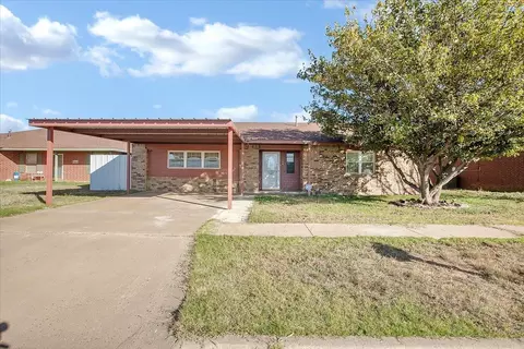 1130 W 31st St, Plainview, TX 79072 photo 1