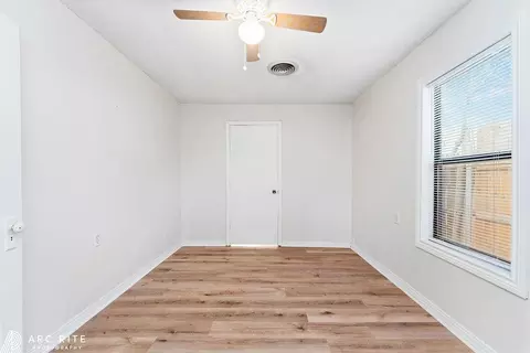 1319 Vernon, Plainview, TX 79072 photo 16