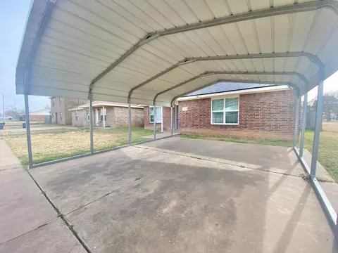 1328 E 25th St, Lubbock, TX 79404 photo 1