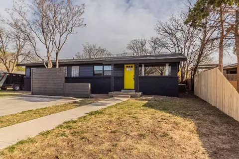 4301 43rd St, Lubbock, TX 79413 photo 2