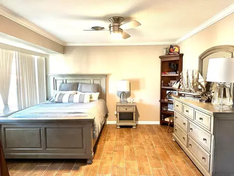1306 Holliday St, Plainview, TX 79072 photo 12