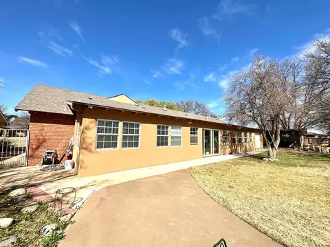 1306 Holliday St, Plainview, TX 79072 photo 30