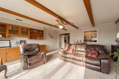302 Thomas Blvd, Plainview, TX 79072 photo 13