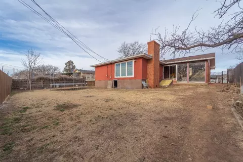 302 Thomas Blvd, Plainview, TX 79072 photo 36