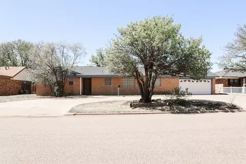 3611 Garland St, Plainview, TX 79072 photo 1