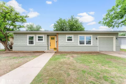 4015 37th St, Lubbock, TX 79413 photo 1
