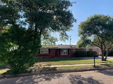 1011 Sunset Dr, Post, TX 79356 photo 3