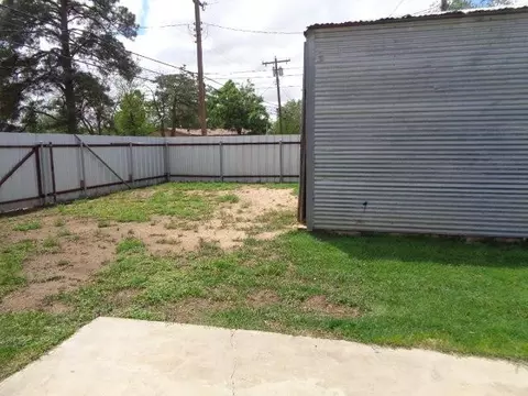 1109 Lexington, Plainview, TX 79072 photo 9