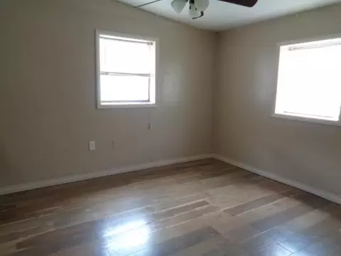 1109 Lexington, Plainview, TX 79072 photo 7