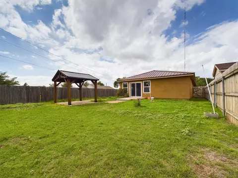 1322 E 24th St, Lubbock, TX 79404 photo 36