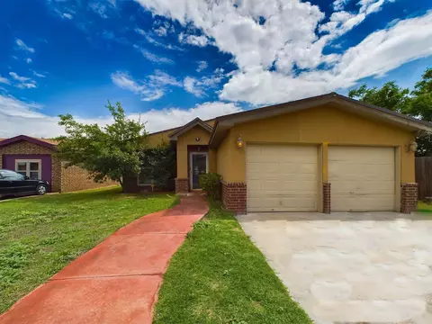1322 E 24th St, Lubbock, TX 79404 photo 1