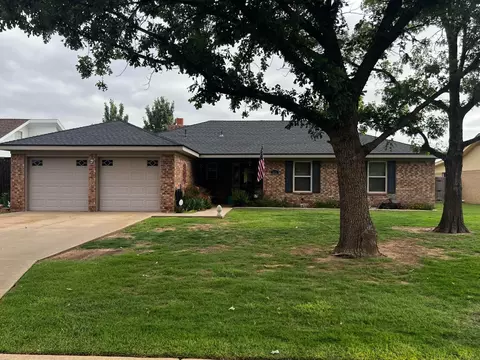 3612 Red Oak Ln, Plainview, TX 79072 photo 1