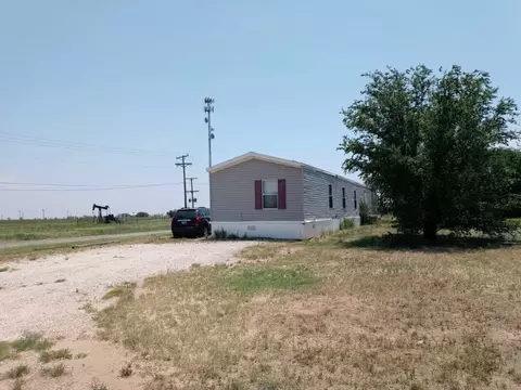 308 E 2nd St, Whiteface, TX 79379 photo 3