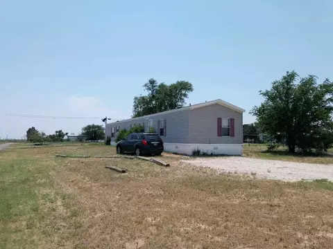 308 E 2nd St, Whiteface, TX 79379 photo 2