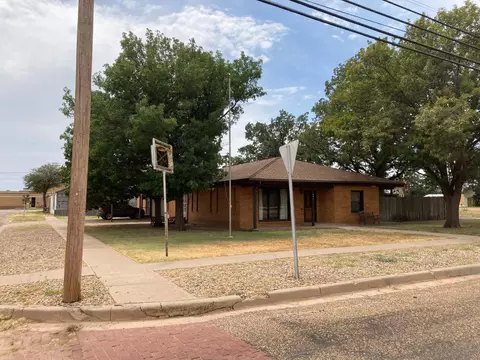 301 W Main St, Post, TX 79356 photo 2