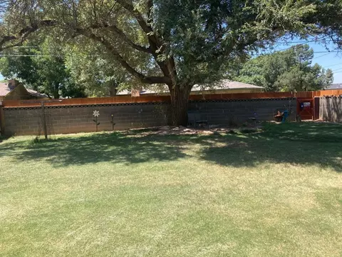 1903 Ennis St, Plainview, TX 79072 photo 35