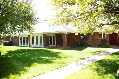 310 Mesa Cir, Plainview, TX 79072 photo 23
