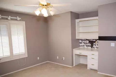 310 Mesa Cir, Plainview, TX 79072 photo 15