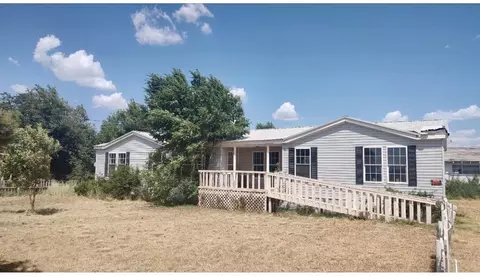 3312 Mckinley St, Plainview, TX 79072 photo 1